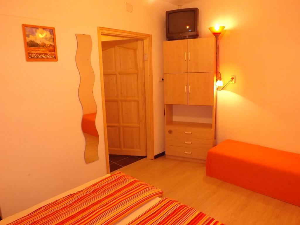 Ferienwohnung Pataki House Mórahalom Zimmer foto